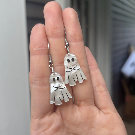 LITTLE ACRYLIC GHOSTS