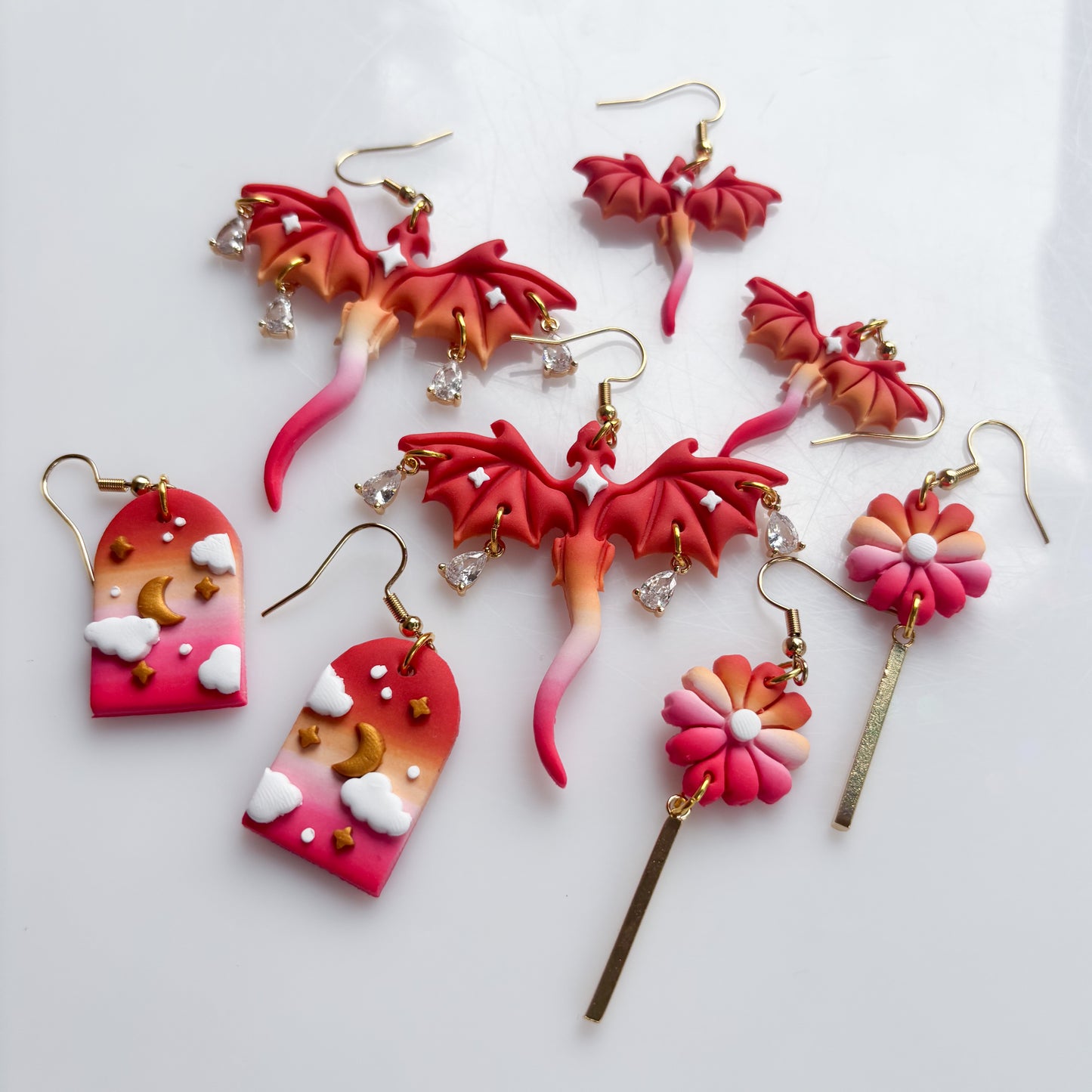FLOWER EARRINGS (LESBIAN FLAG)