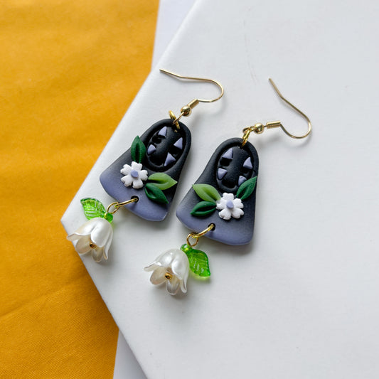 NO FACE PURPLE OMBRE EARRINGS