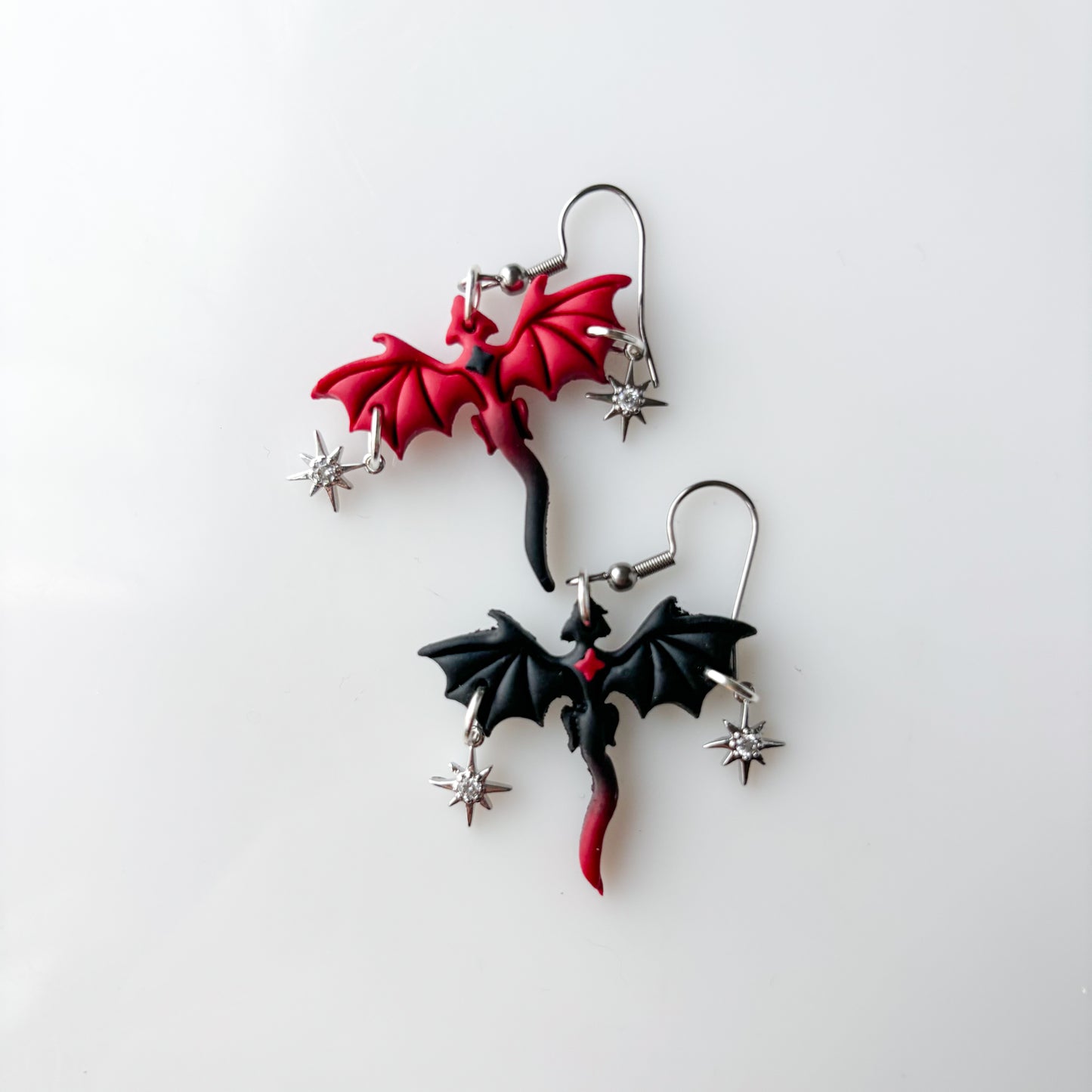 ASTEROID RED/BLACK MINI DRAGON EARRINGS