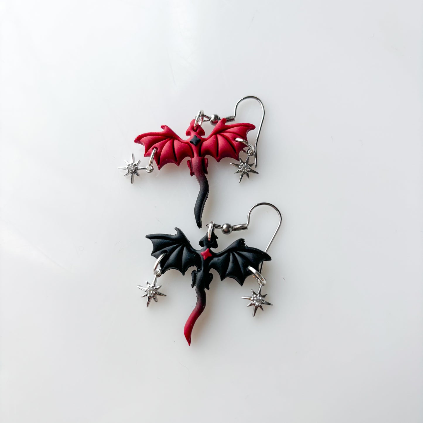 ASTEROID RED/BLACK MINI DRAGON EARRINGS