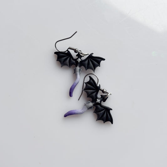 MINI DRAGON EARRINGS (ACE FLAG)