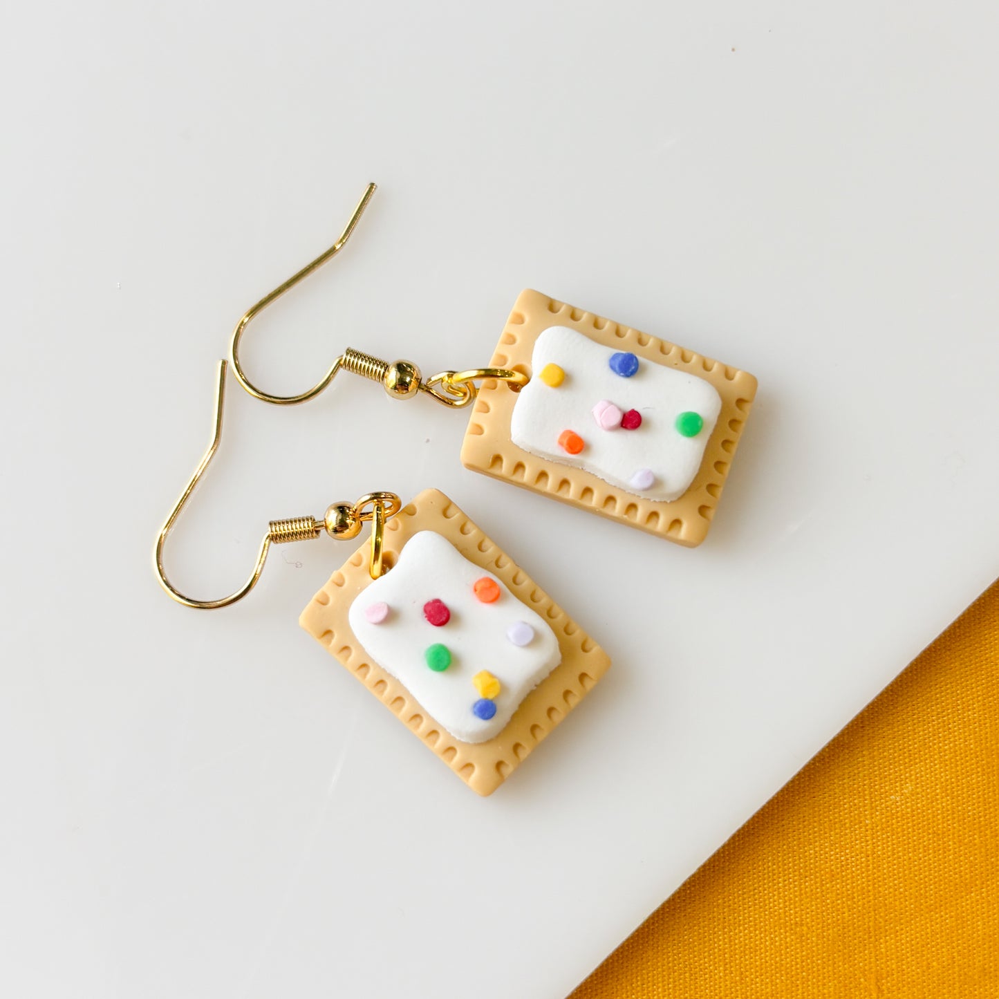 TOASTER POP EARRINGS