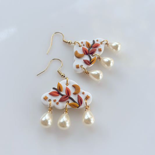 AUTUMN VINE CLOUD EARRINGS