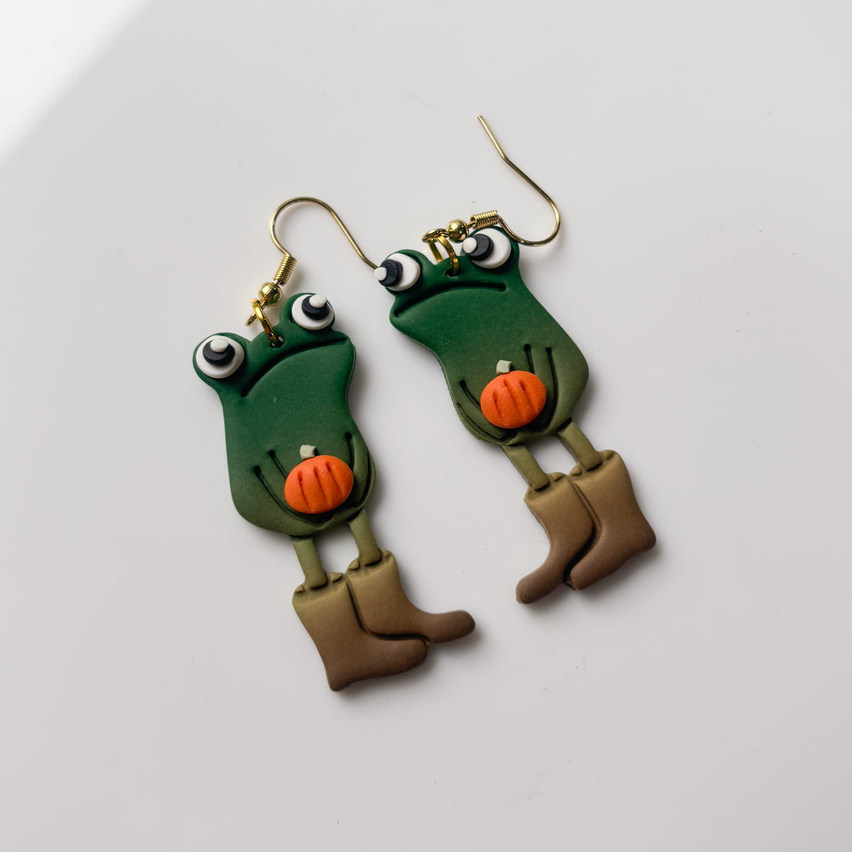 PUMPKIN AWKWARD FROGS EARRINGS