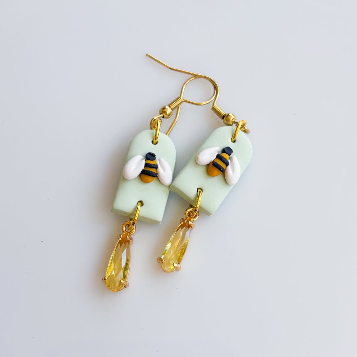 MINI BEE MINT ARCH DROP EARRINGS