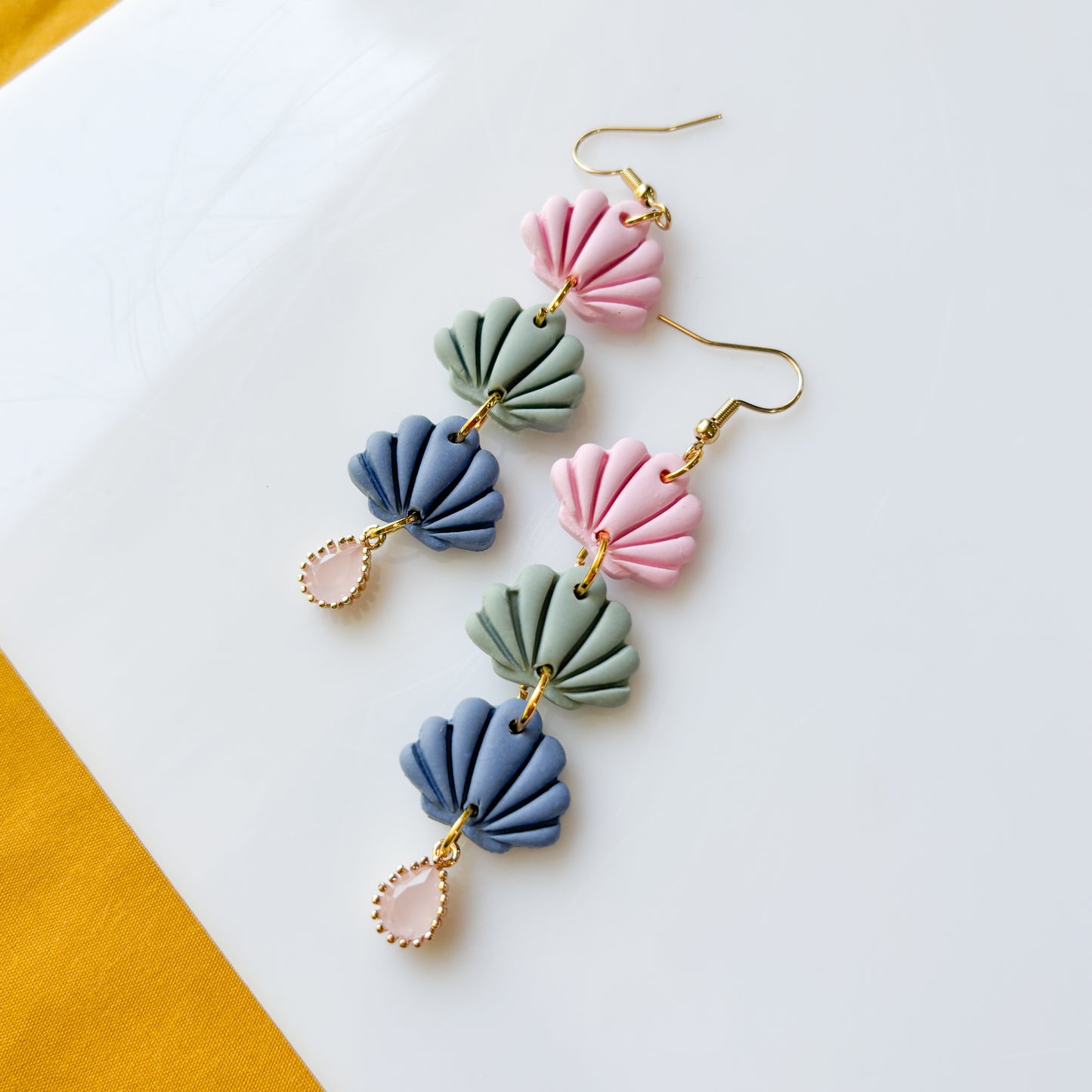 SEASHELL TRIO EARRINGS