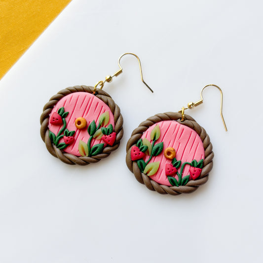 STRAWBERRY VINE HOBBIT DOOR EARRINGS