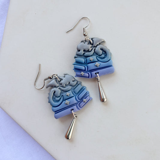 DRAGON ON BOOKS EARRINGS (SILVER BLUE PERIWINKLE)