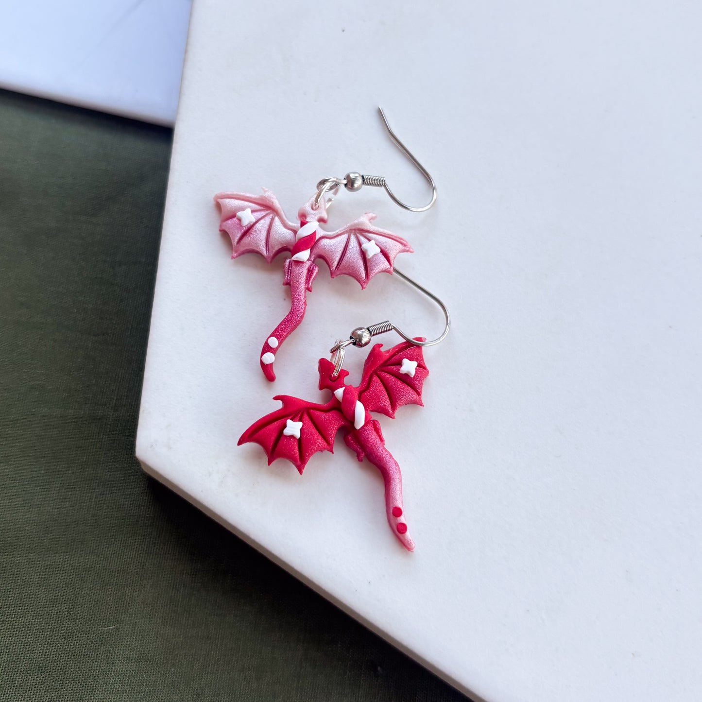 PEPPERMINT MINI DRAGON EARRINGS