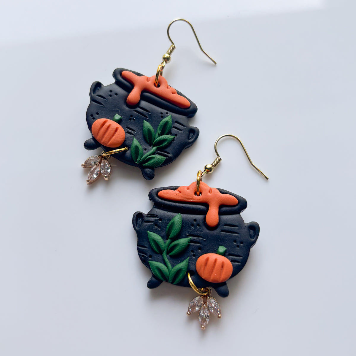 PUMPKIN CAULDRON EARRINGS
