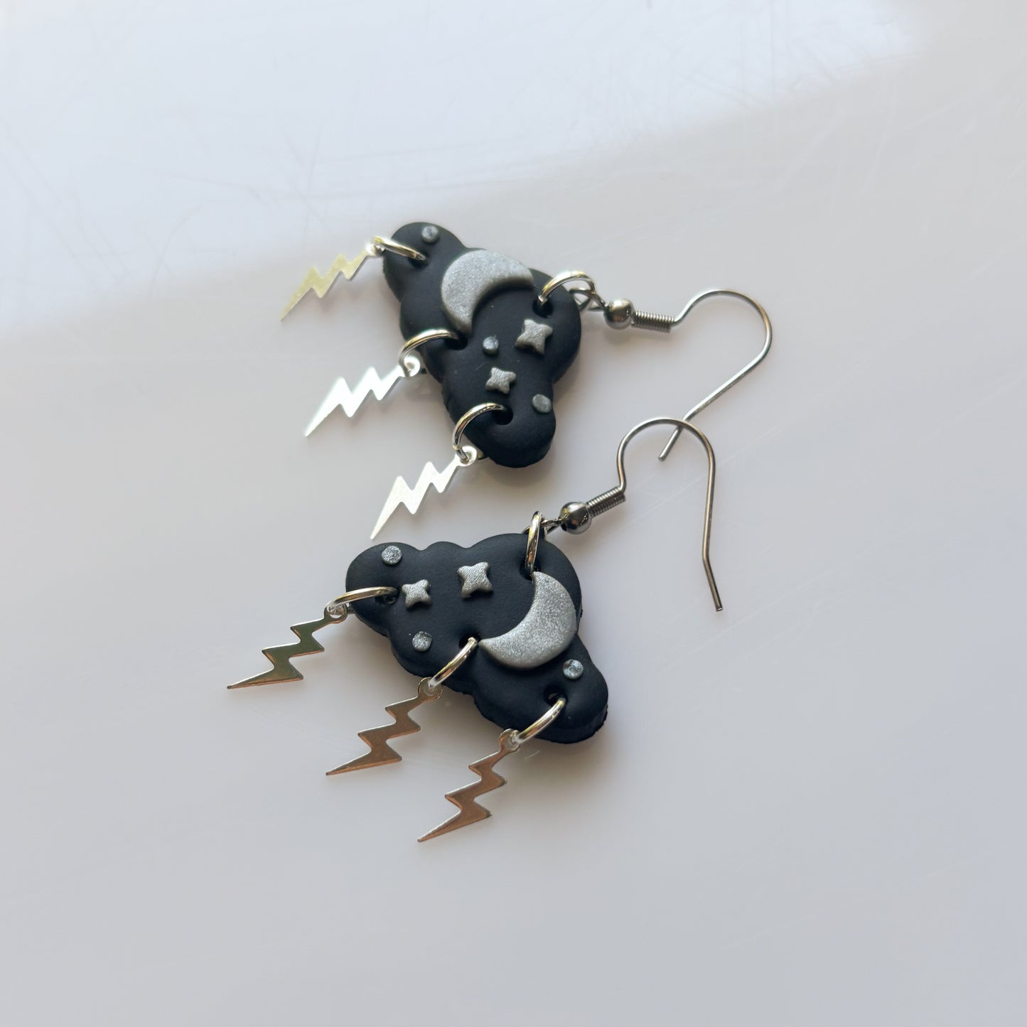 BLACK CLOUD EARRINGS