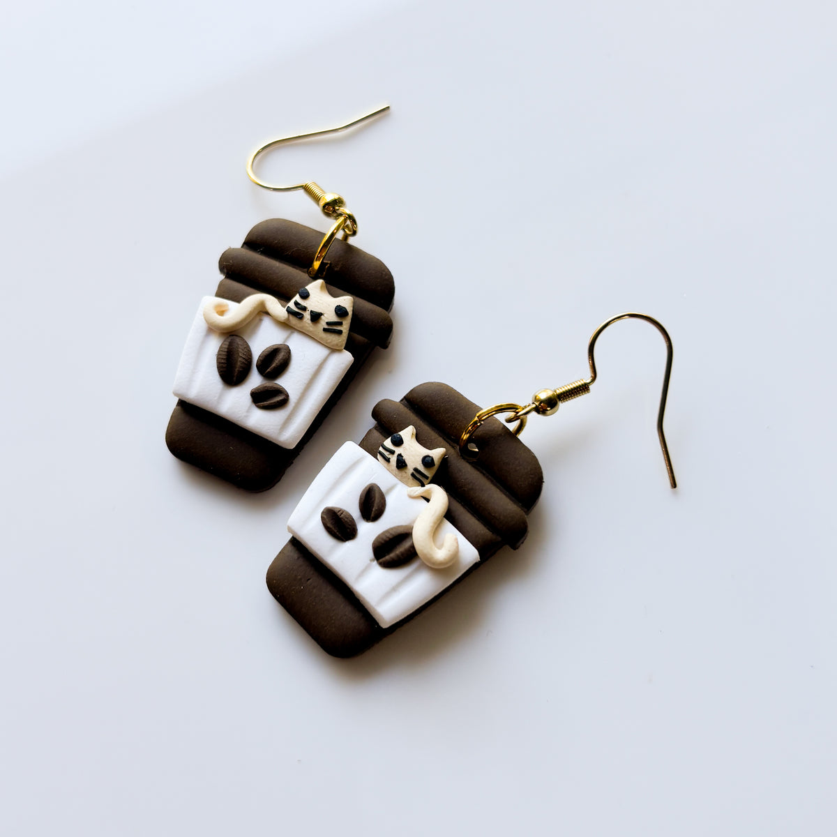 CAT-PPUCHINO EARRINGS