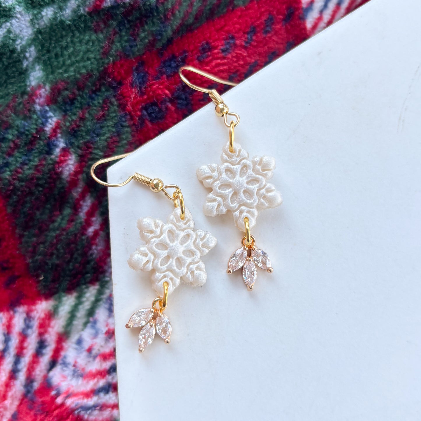 SNOWFLAKE EARRINGS