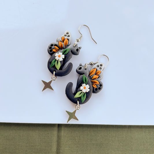 PEARLY FAIRY CAT EARRINGS