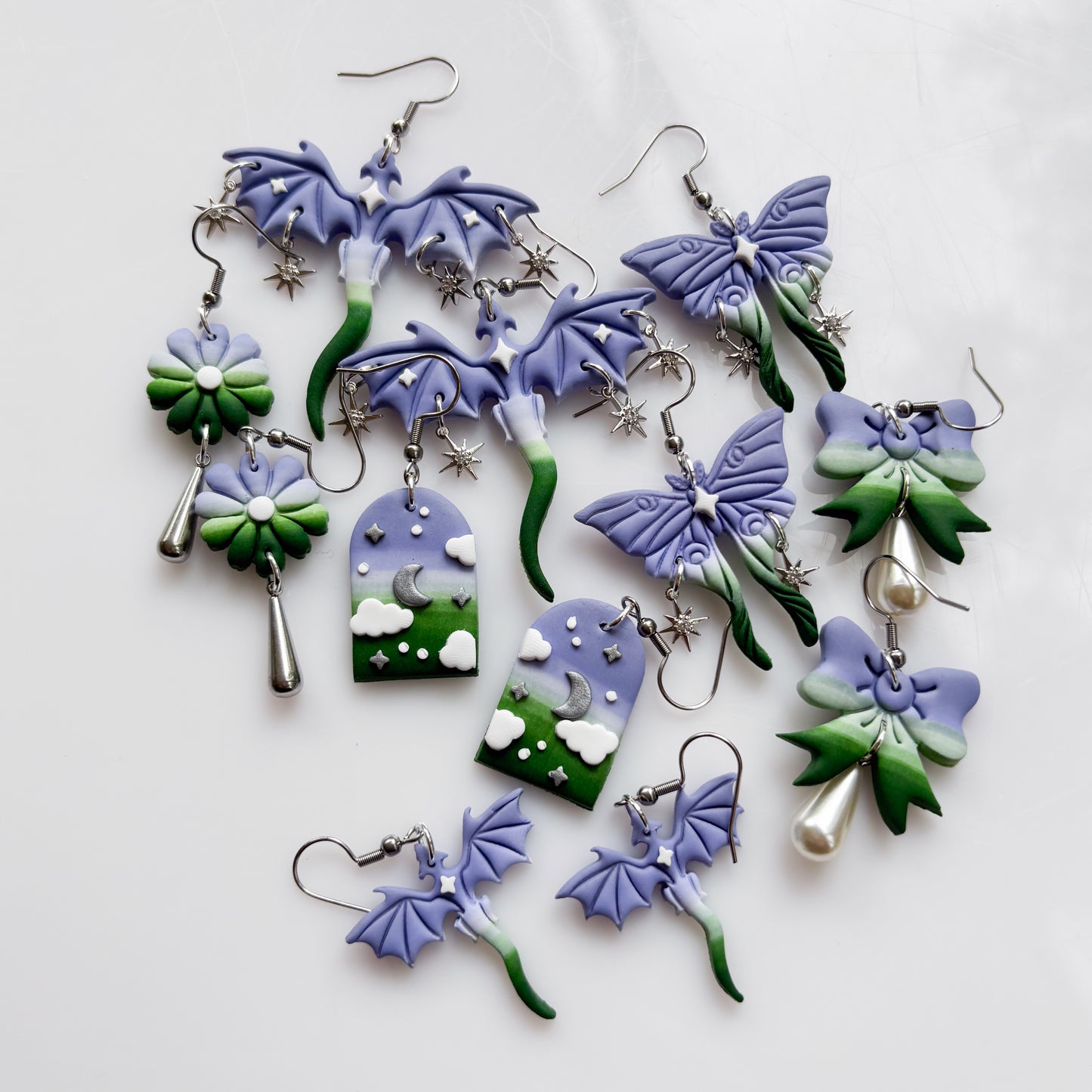 GENDERQUEER PRIDE EARRINGS (DRAGONS)