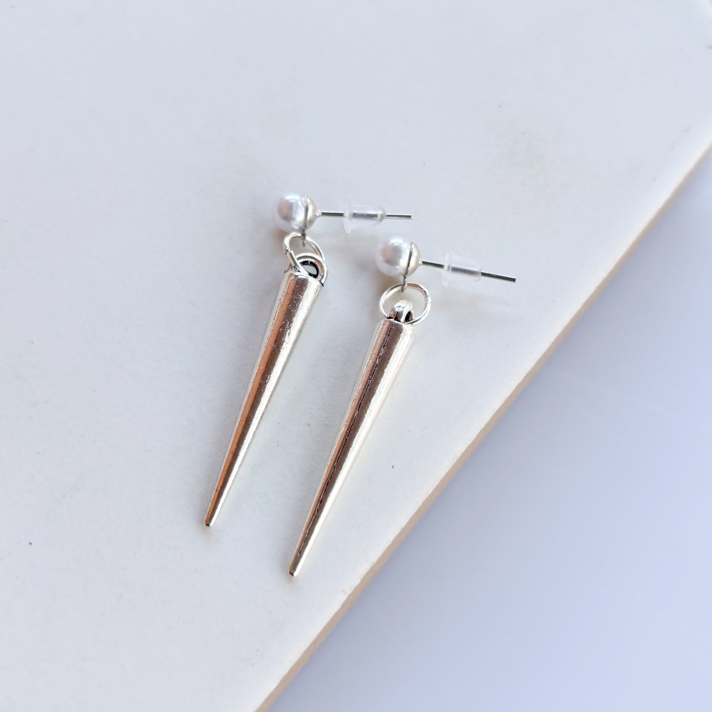 PEARL & SILVER SPIKE STUD CHARM EARRINGS