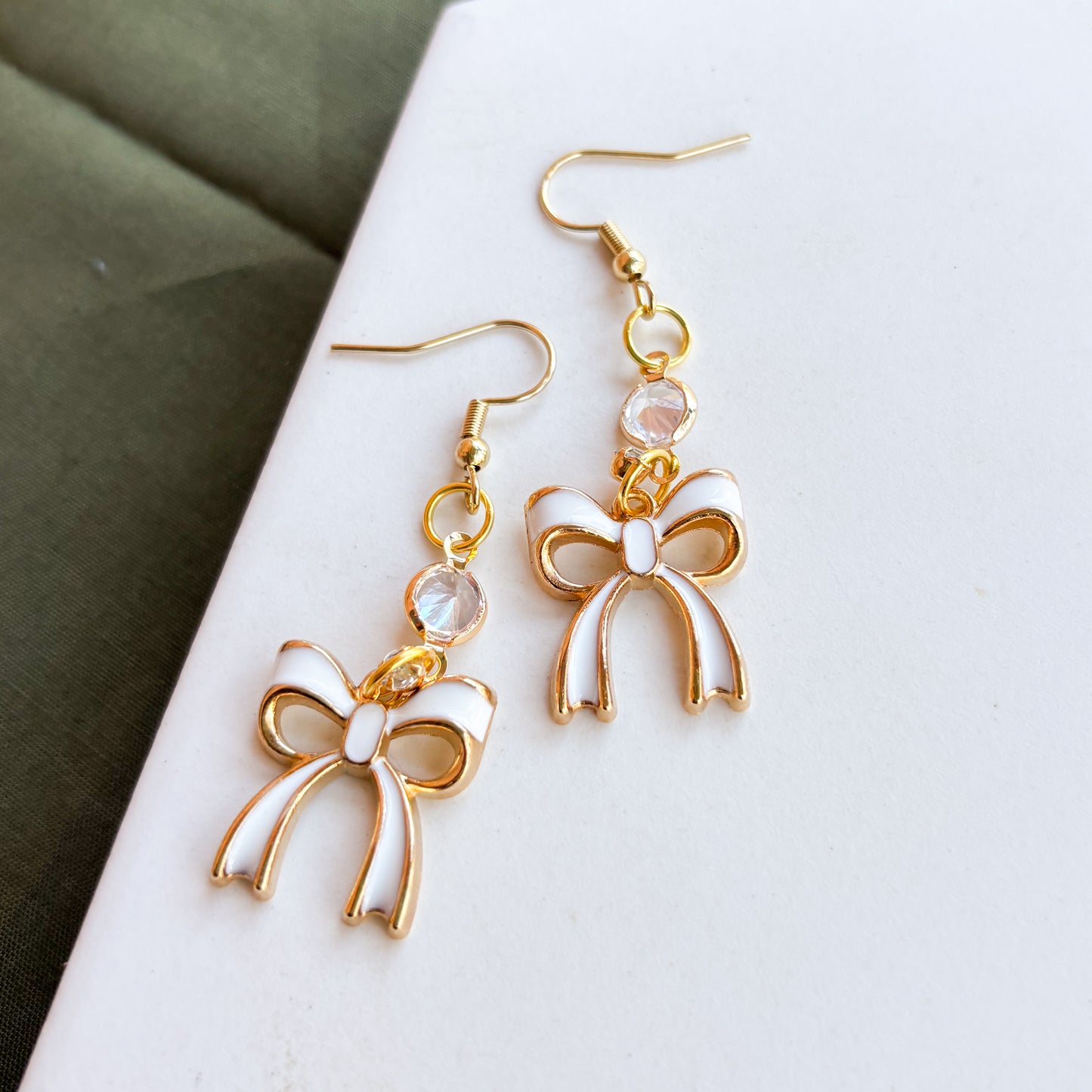 BOW CHARM EARRINGS