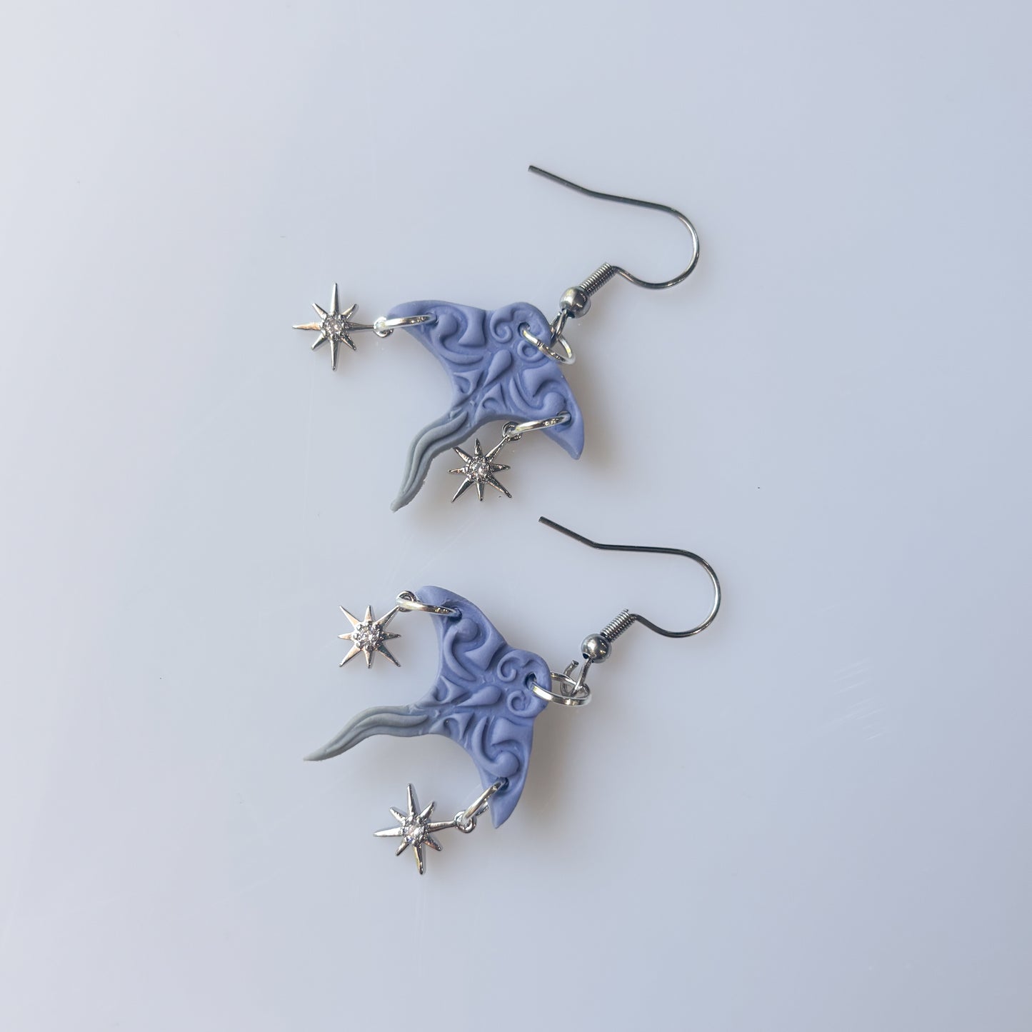 LITTLE STINGRAY PURPLE EARRINGS