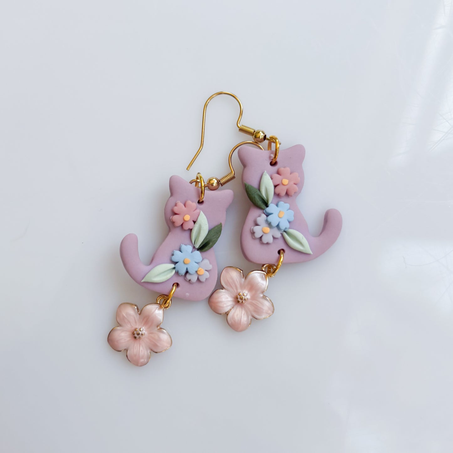 SPRING FLOWER CAT EARRINGS