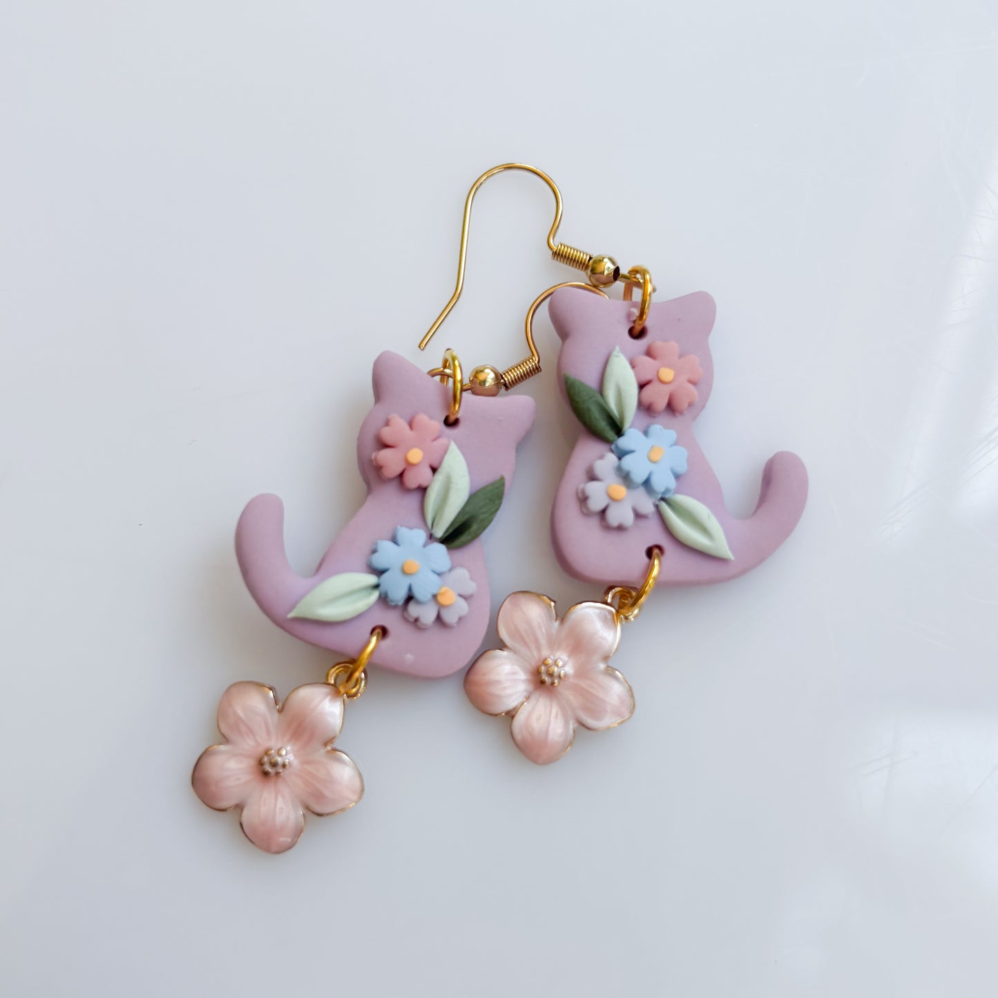 SPRING FLOWER CAT EARRINGS
