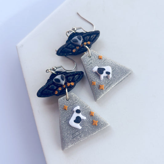 METALLIC ALIEN UFO EARRINGS