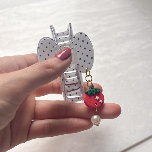 TOMATO CHARM HAIR CLAW