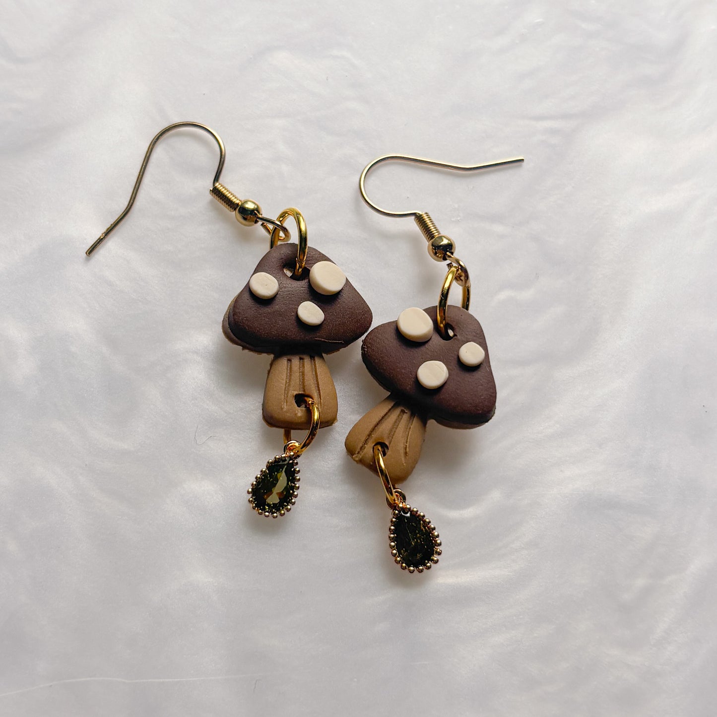 BROWN MUSHROOM EARRINGS