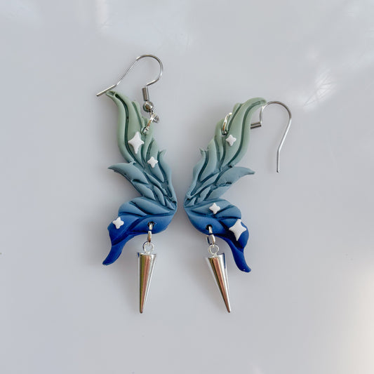FROSTBITE FAIRY WING EARRINGS (BLUE)