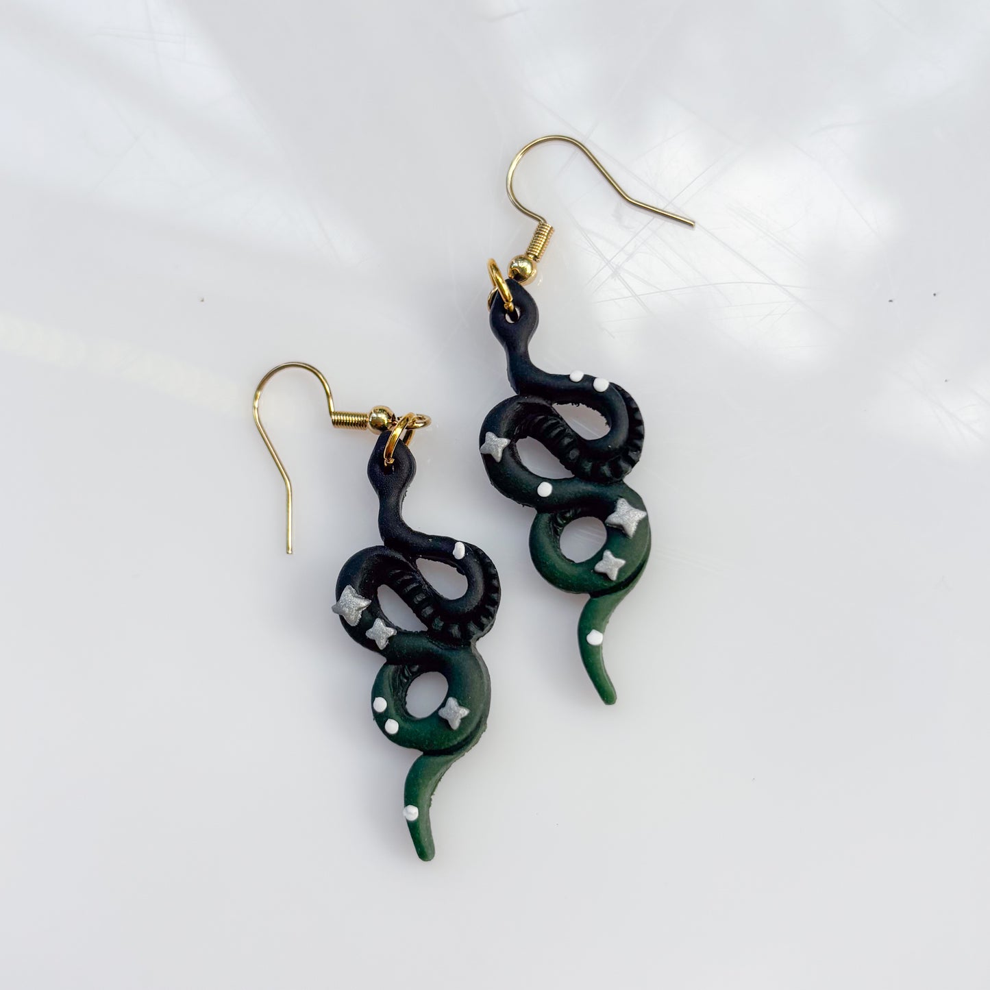 GREEN SNAKE EARRINGS