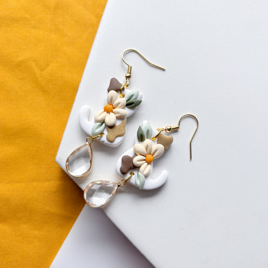DAISY CAT EARRINGS