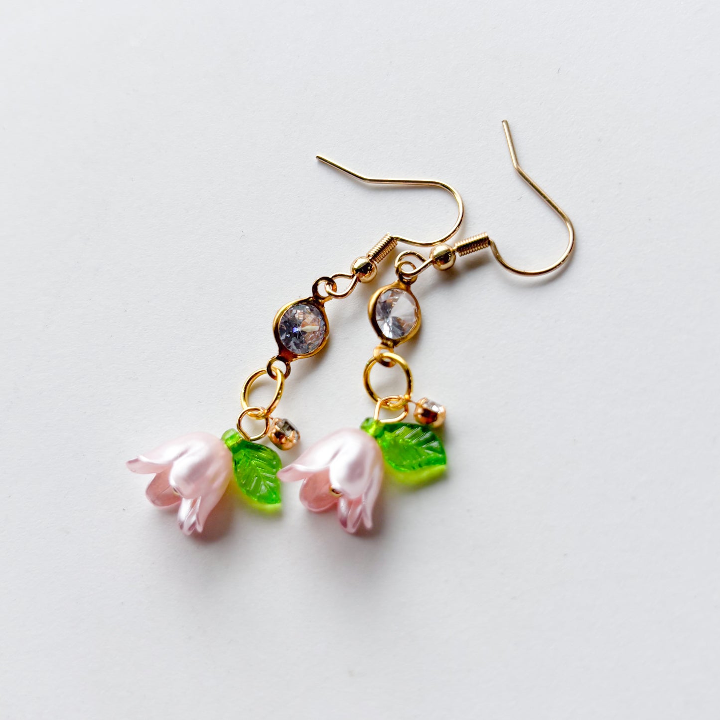 PINK FLOWER CHARM EARRINGS