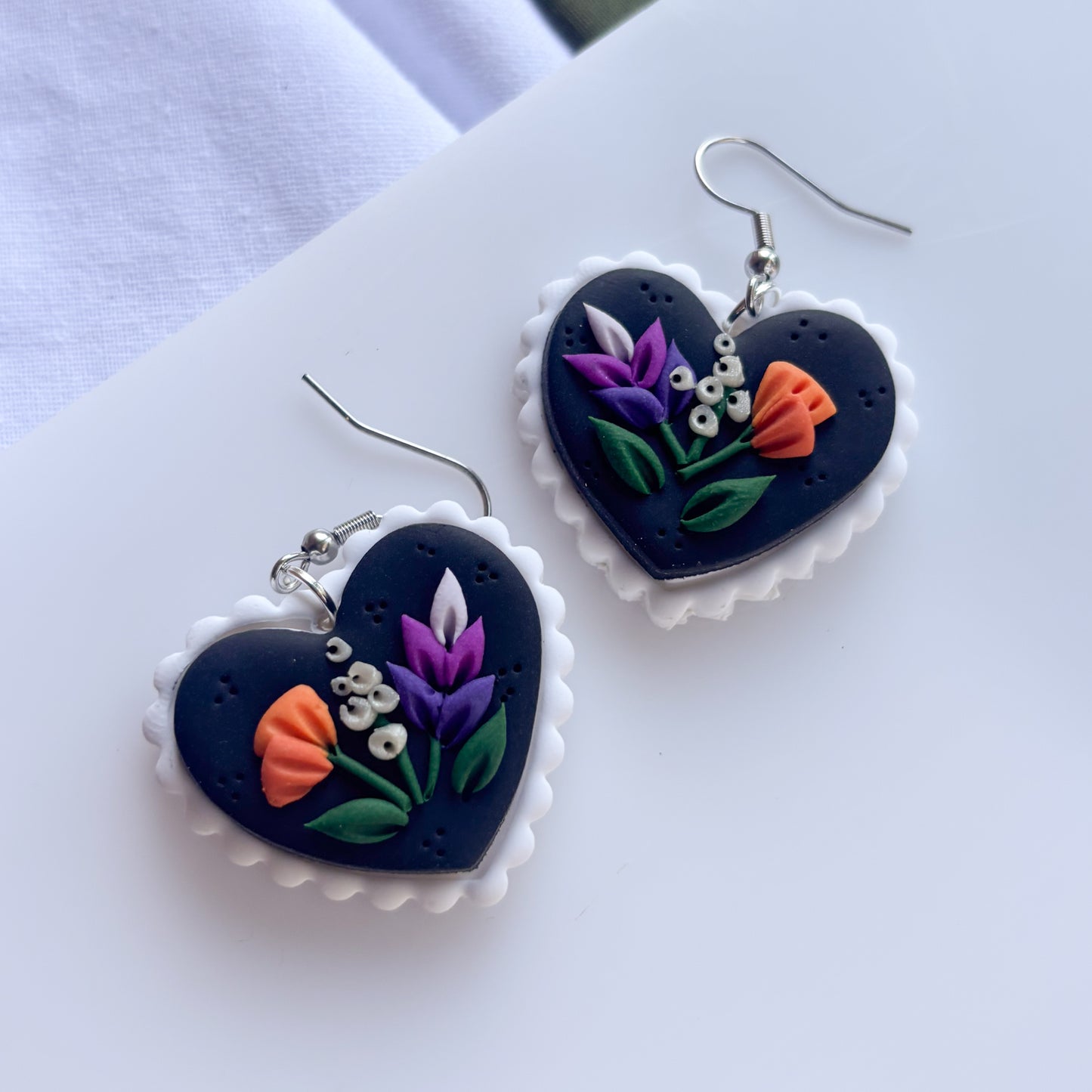 LAVENDER & POPPY FLORAL HEART EARRINGS