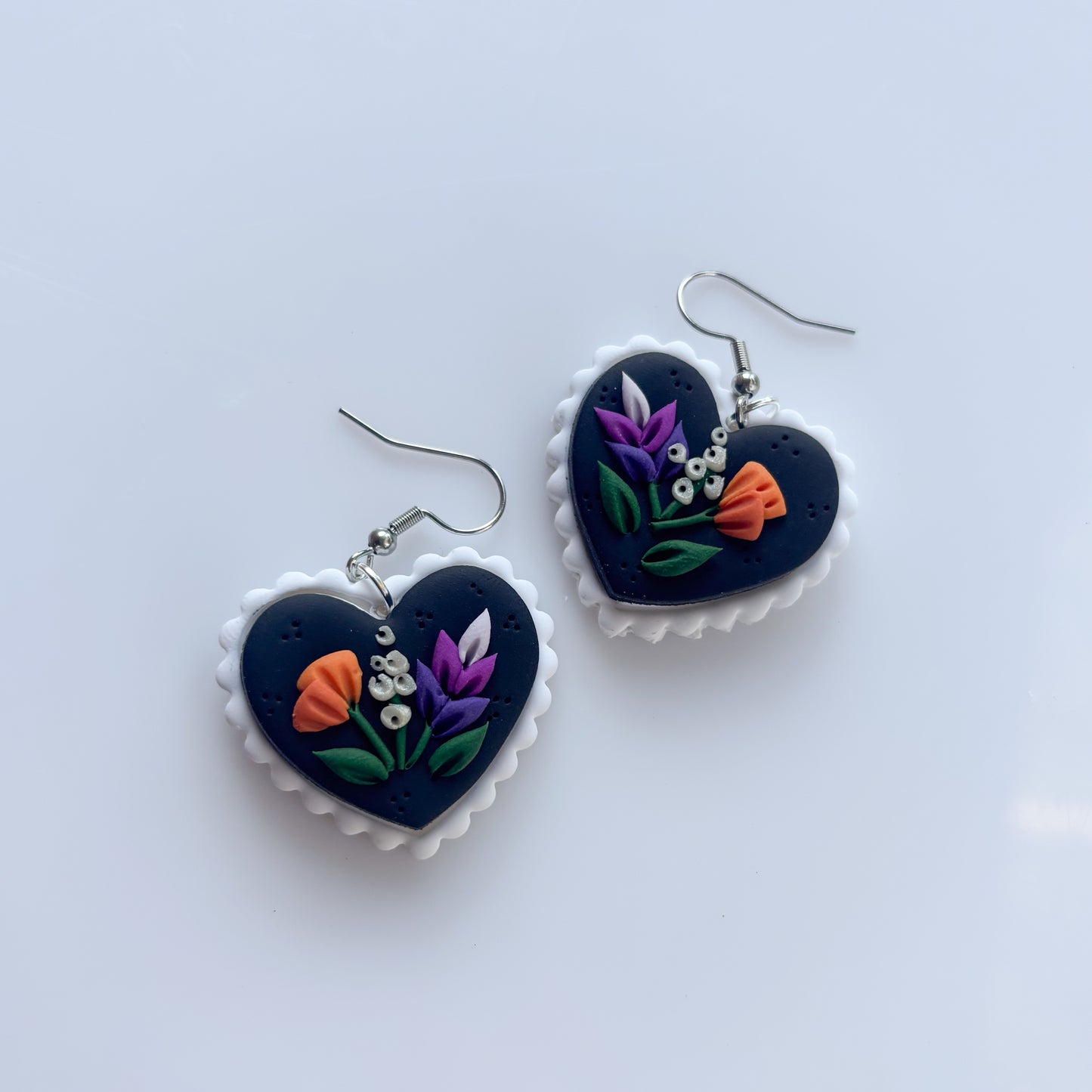 LAVENDER & POPPY FLORAL HEART EARRINGS