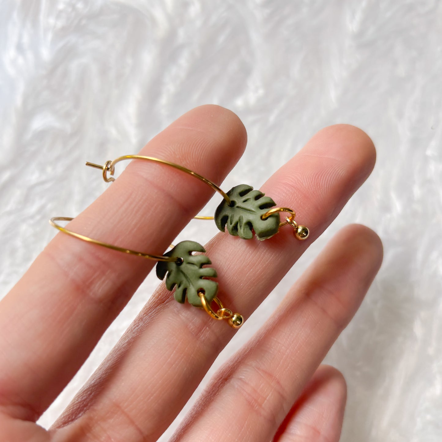 MONSTERA HOOP EARRINGS
