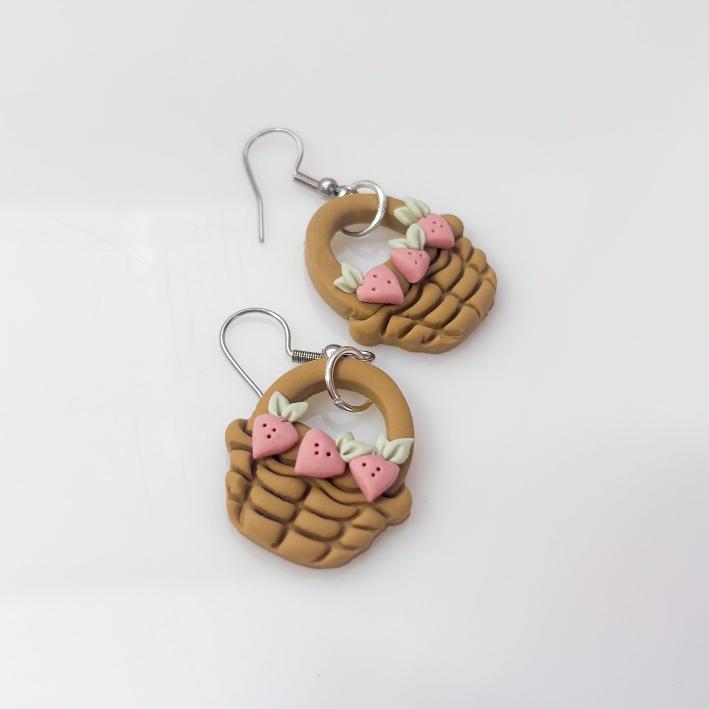 STRAWBERRY BASKET EARRINGS