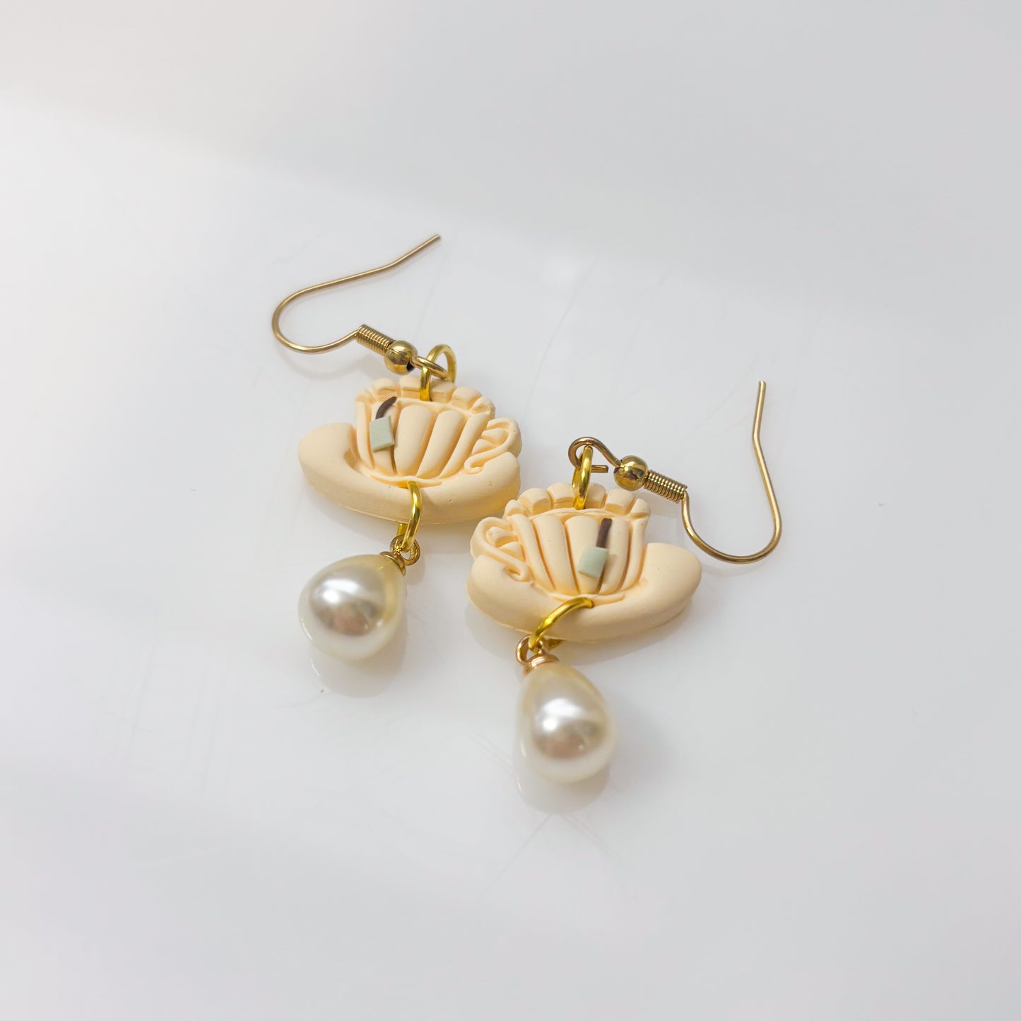 LIL IVORY TEACUP EARRINGS