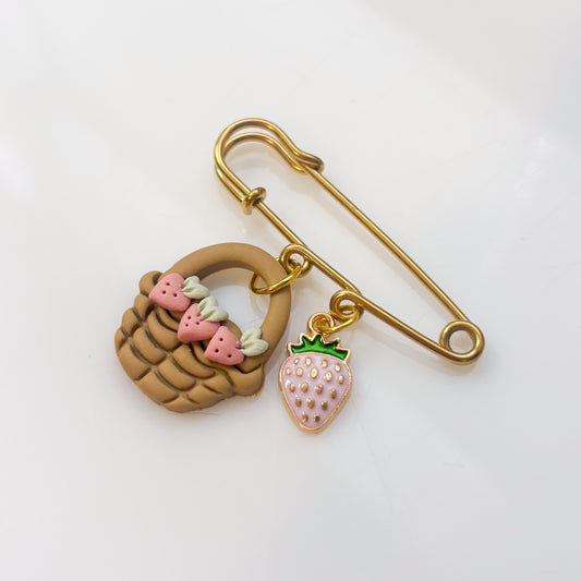 STRAWBERRY BASKET PIN