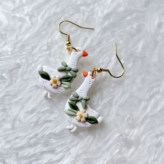 GREEN BOW GEESE EARRINGS