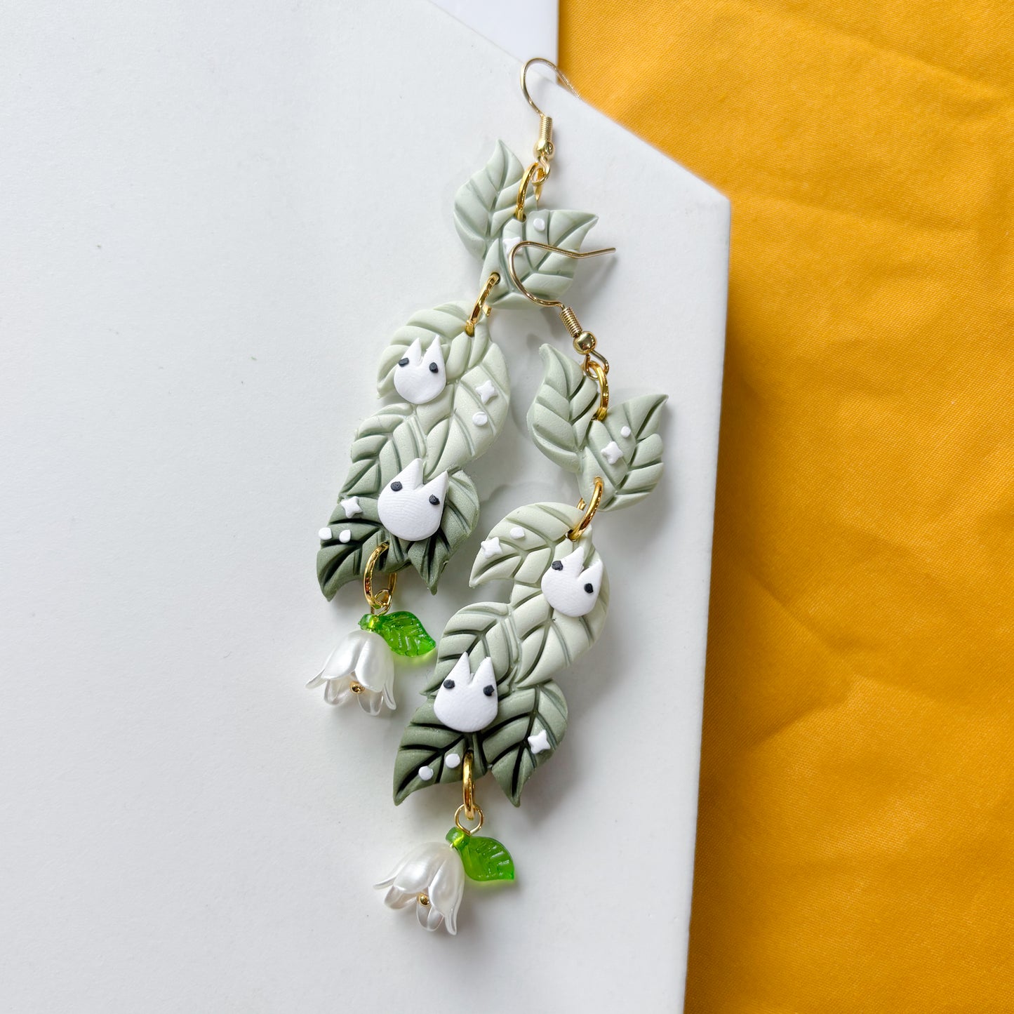 TOTORO LEAF DANGLES EARRINGS