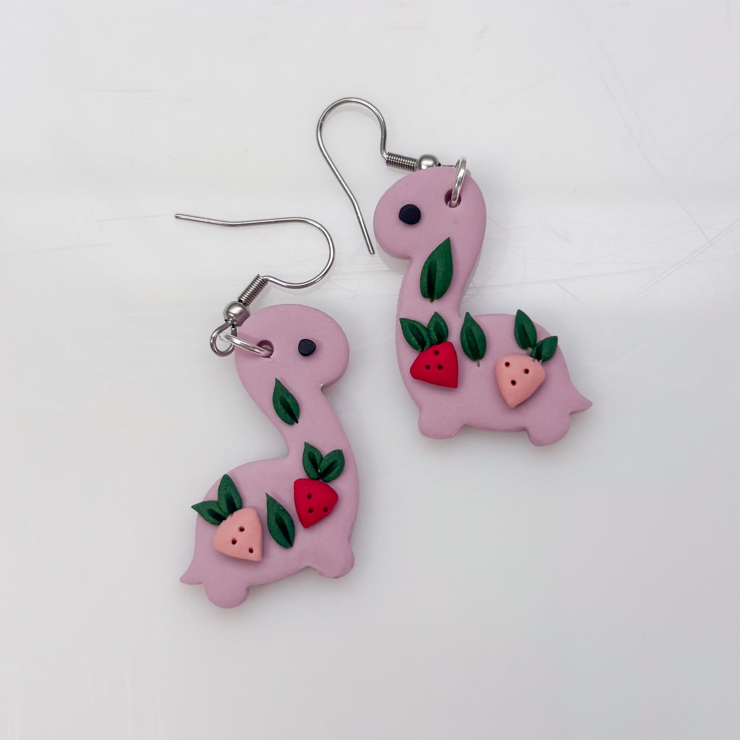 LILAC STRAWBERRY DINO EARRINGS (BRONTO)