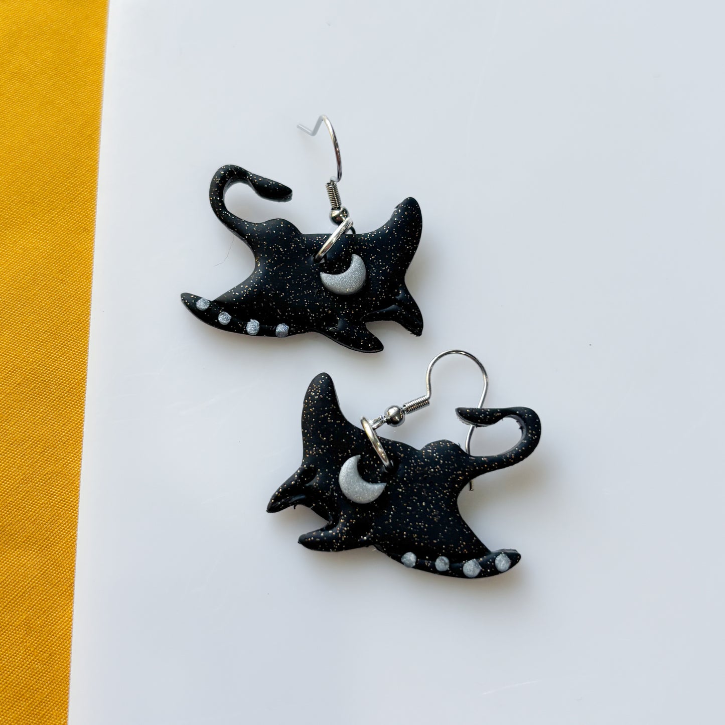 STINGRAY EARRINGS