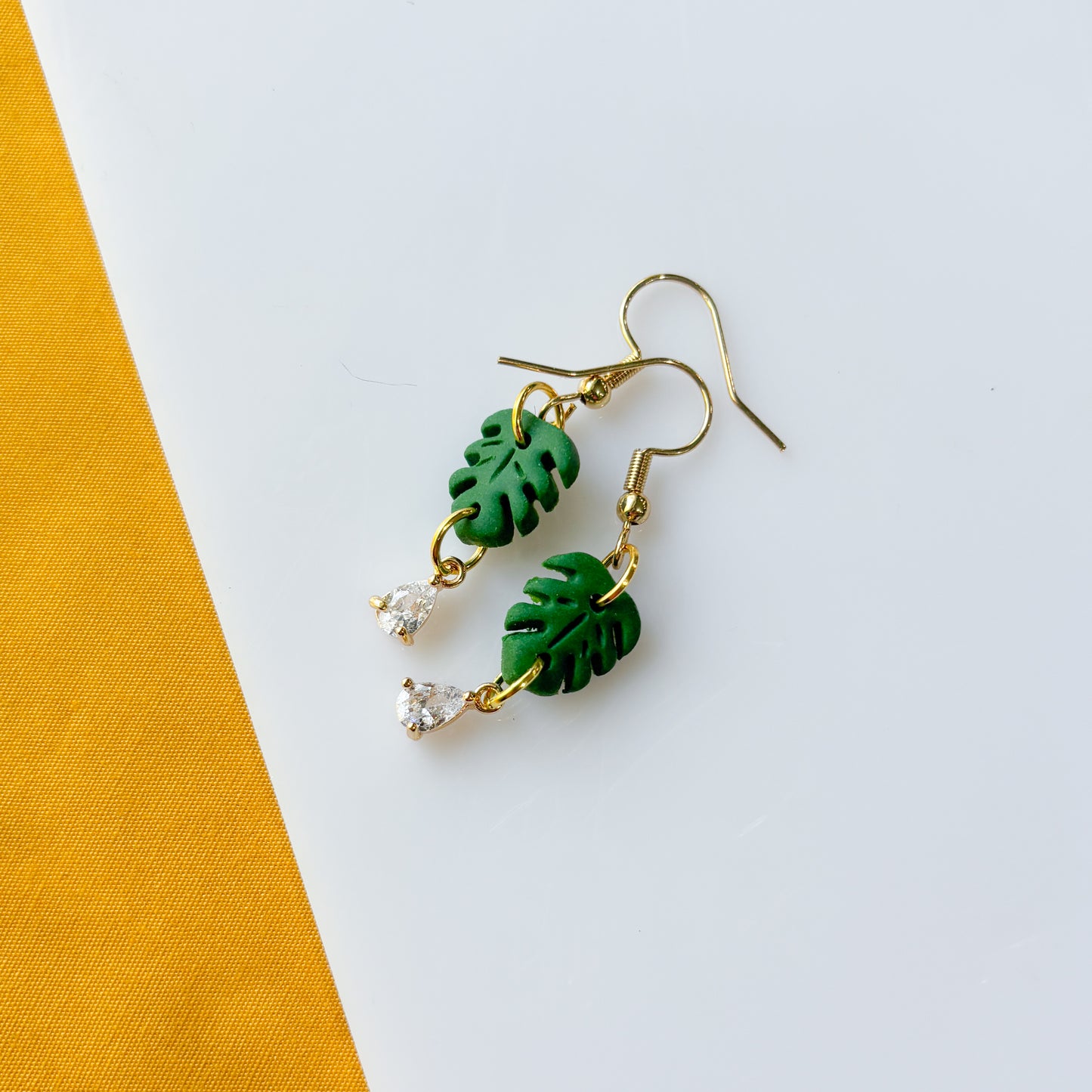 MONSTERA LEAF EARRINGS