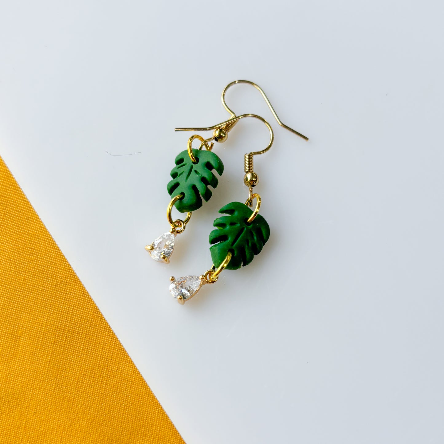 MONSTERA LEAF EARRINGS