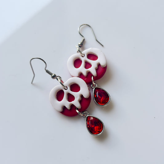 POISON APPLE EARRINGS