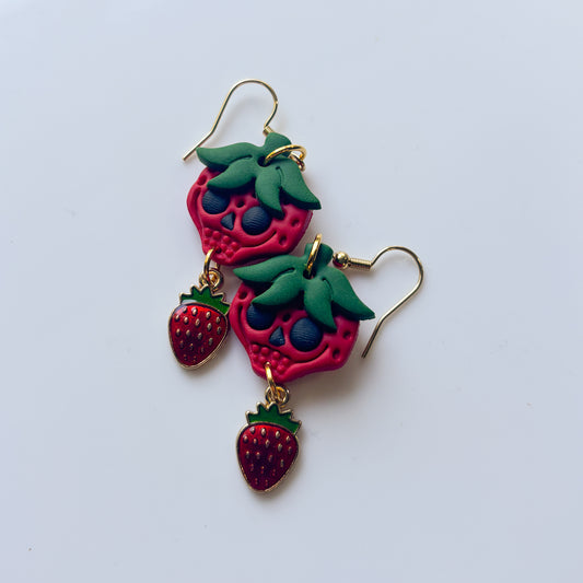 STRAWBERRY SKULL EARRINGS