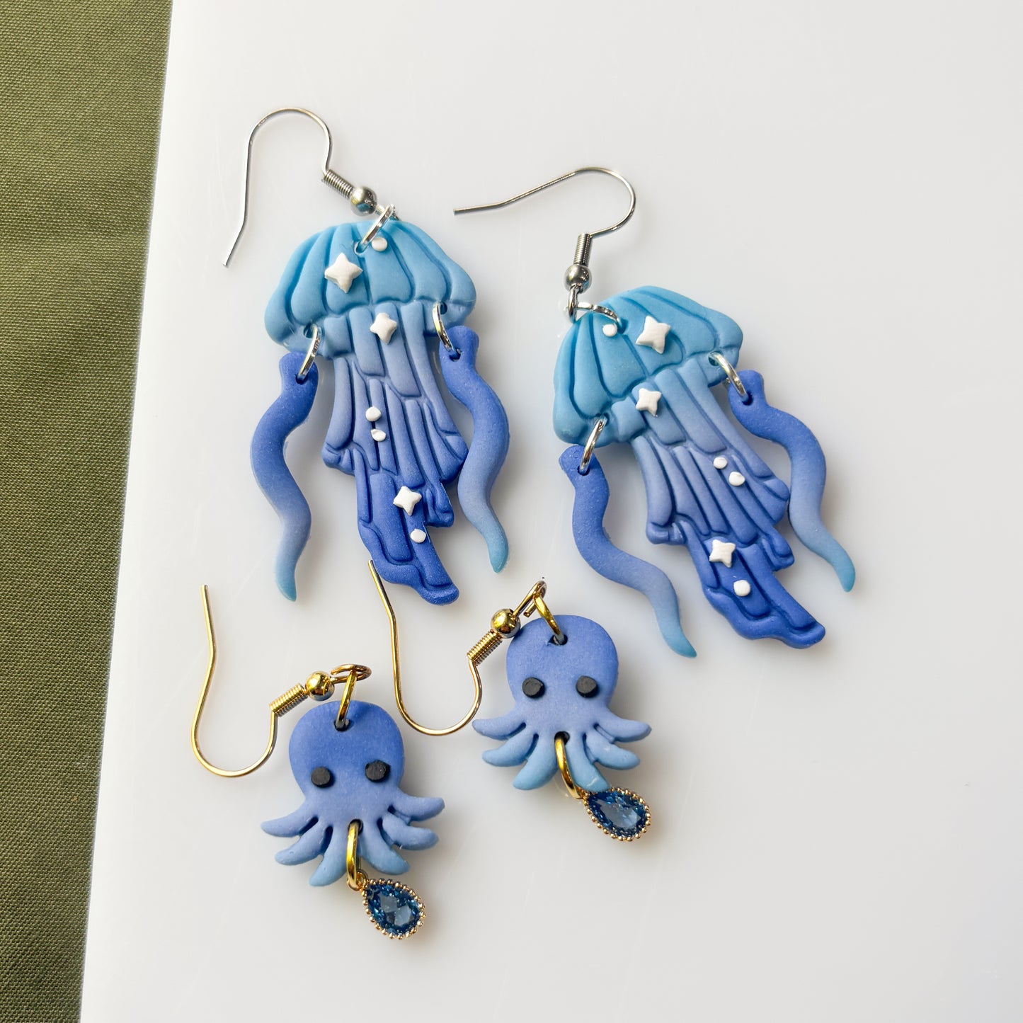 BLUE JELLYFISH EARRINGS