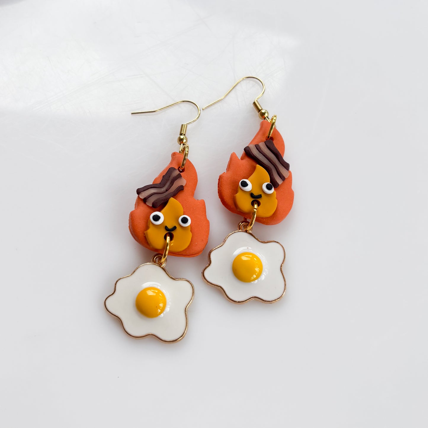EGG CALCIFER EARRINGS