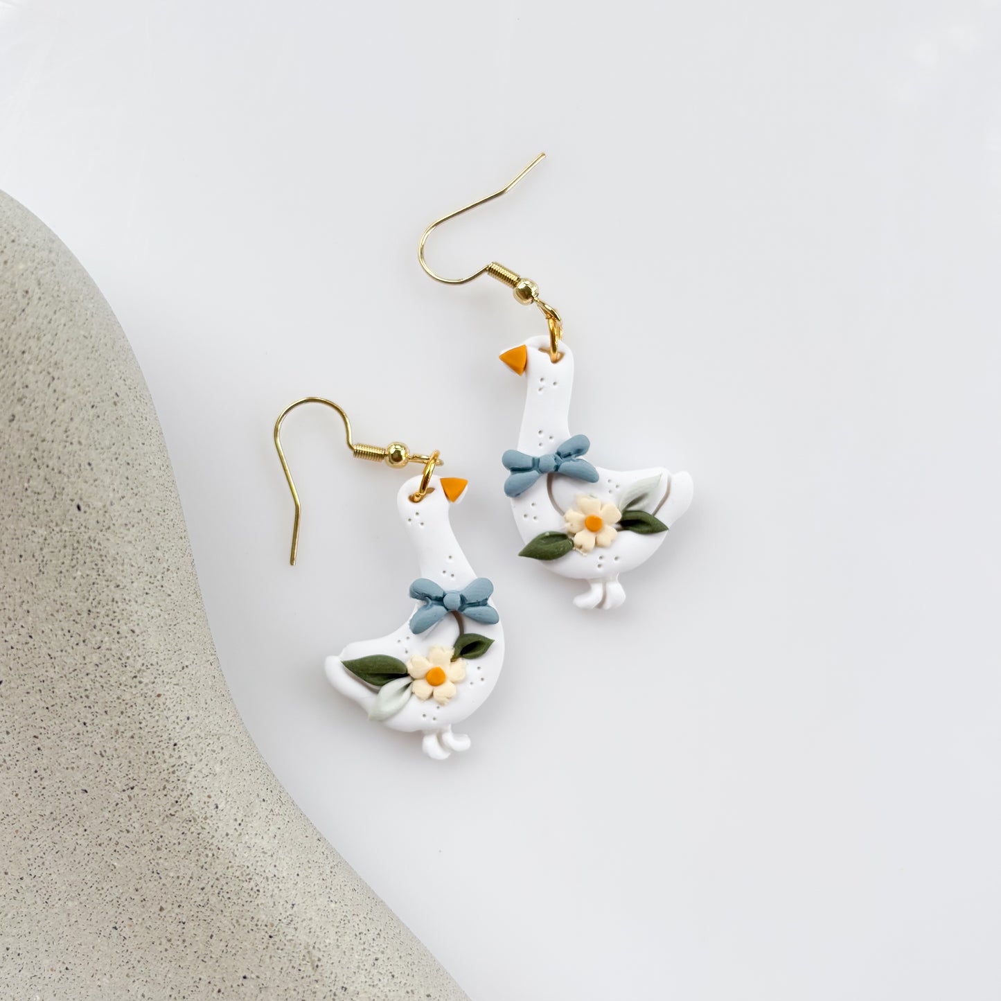 GOOSE EARRINGS