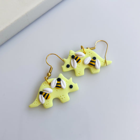 BEE DINO EARRINGS (TRICERATOPS)